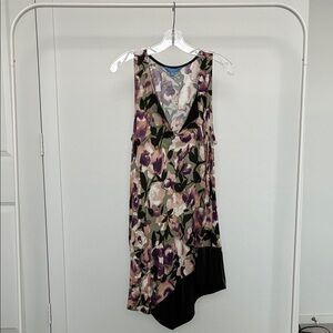 Simply Vera Vera Wang Sleeveless Floral Asymmetrical Top